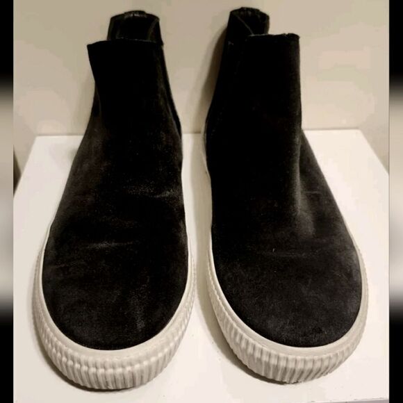 Vince. "Kelowna" Black Suede Slip-on High Top Sneakers sz.6/36 Ret. $295 - Picture 2 of 7